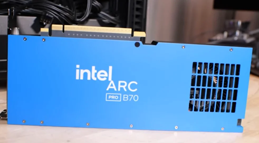 Intel Arc Pro B70 评测:32GB VRAM + 600GB/s 带宽,本地AI推理最强性价比卡? 2 processed 2026 03 26 164346